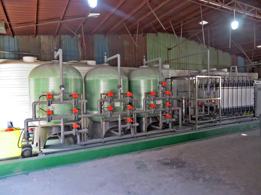 20T/H超濾膜組件水處理設備_超濾凈水設備